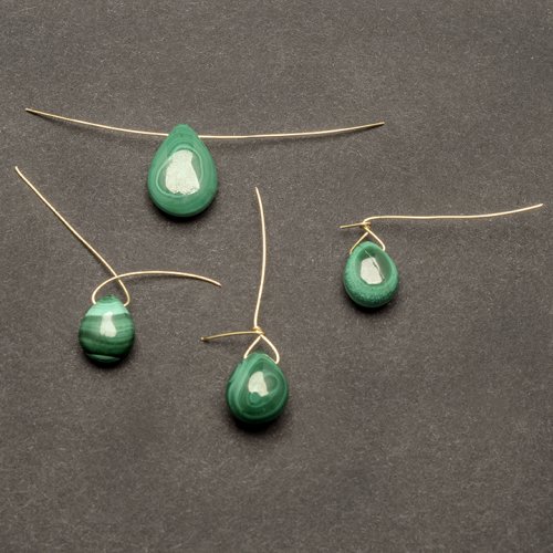Nancy Chase's Waist Chain with Malachite Drops - , Contemporary Wire Jewelry, Loops, Wire Loop, Wrapped Wire Loop, Beads, measure and cut four pieces